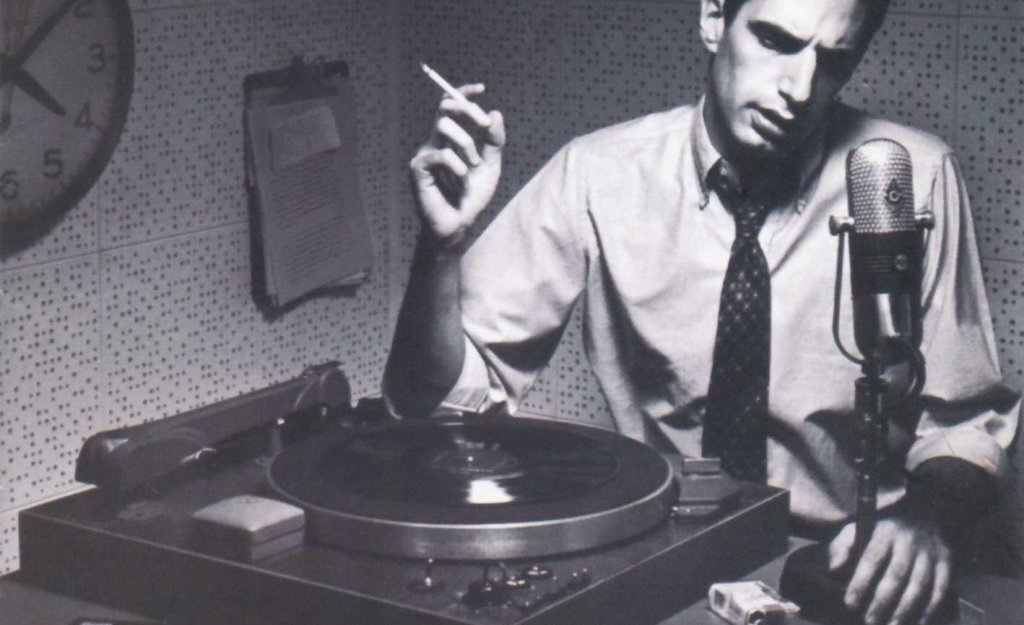 La radio, la notte e un disco senza tempo